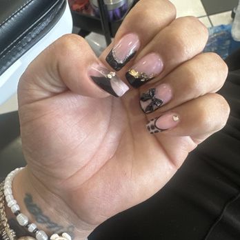 Lacquer - Waxing Near Me - Stockton, California