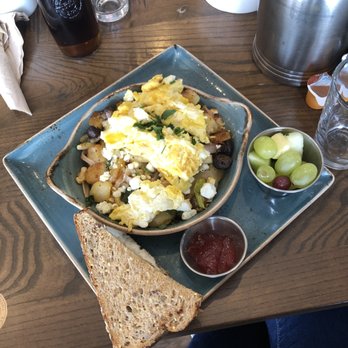 First Watch - Market Skillet Hash - American Near Me - Chantilly, Virginia