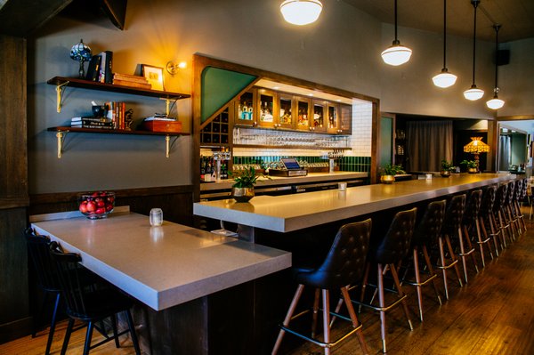Mr. Digby's Bar & Restaurant by null