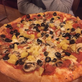 Giovanni's - Pizza Near Me - Mammoth Lakes, California Giovanni's - Pizza Near Me - Mammoth Lakes, California