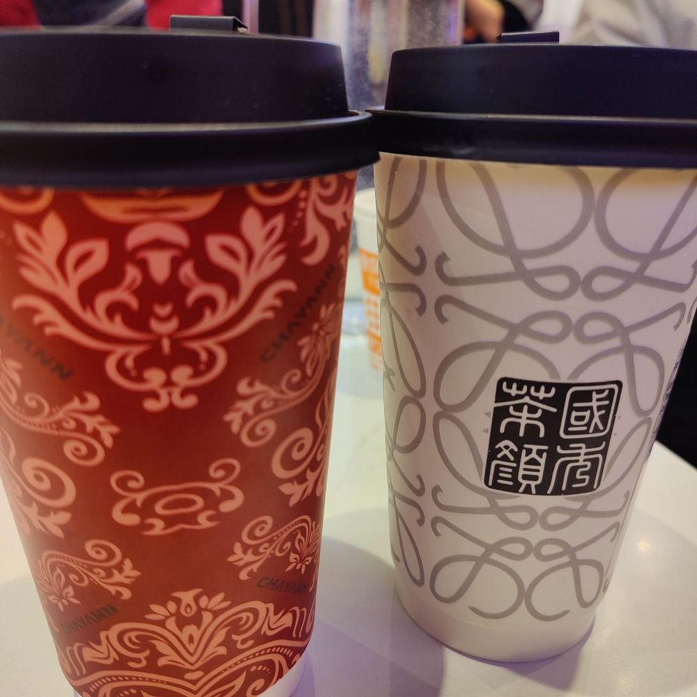 CHAYANN - Wuyi rock milk tea and lapsung souchong black milk tea - Bubble Tea Near Me - Flushing, New York