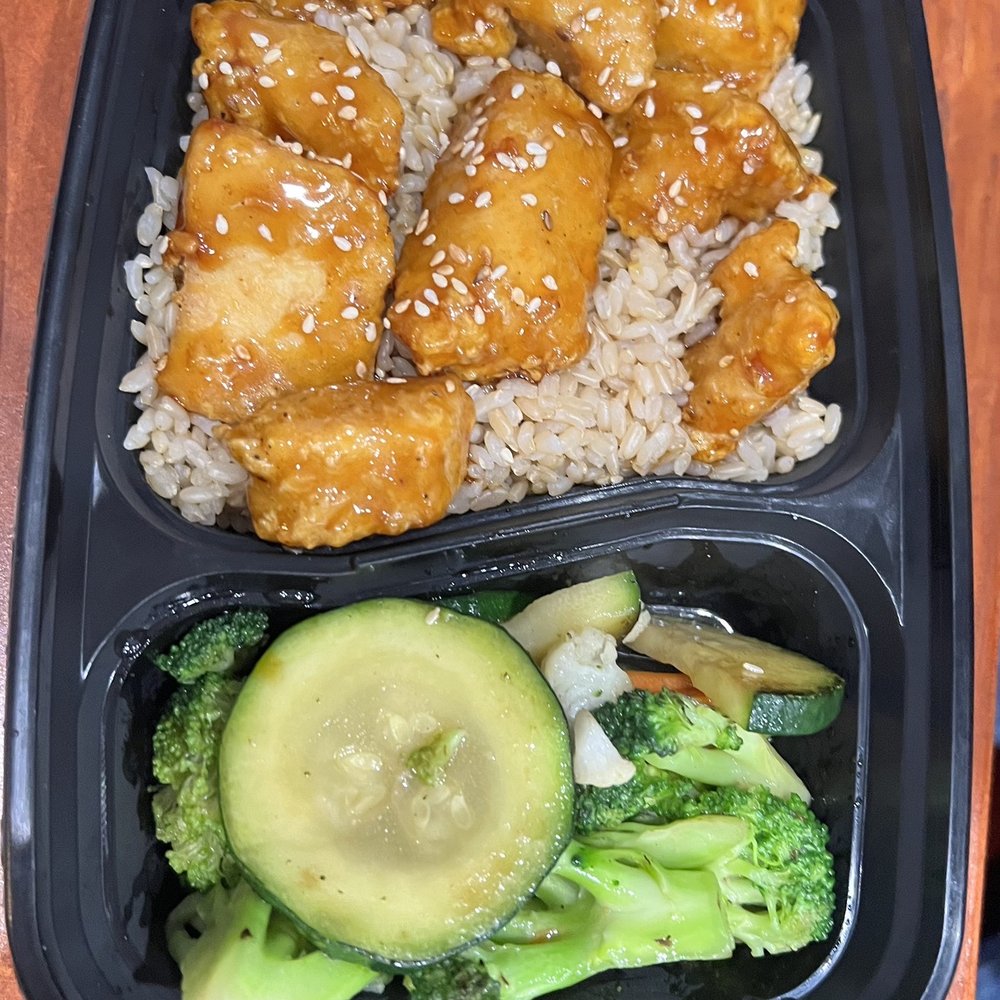 Chix & Chicks - Chicken Rice Bowl - Chicken Wings Near Me - Philadelphia, Pennsylvania