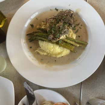 Toscano - Chicken Marsala - Italian Near Me - Draper, Utah