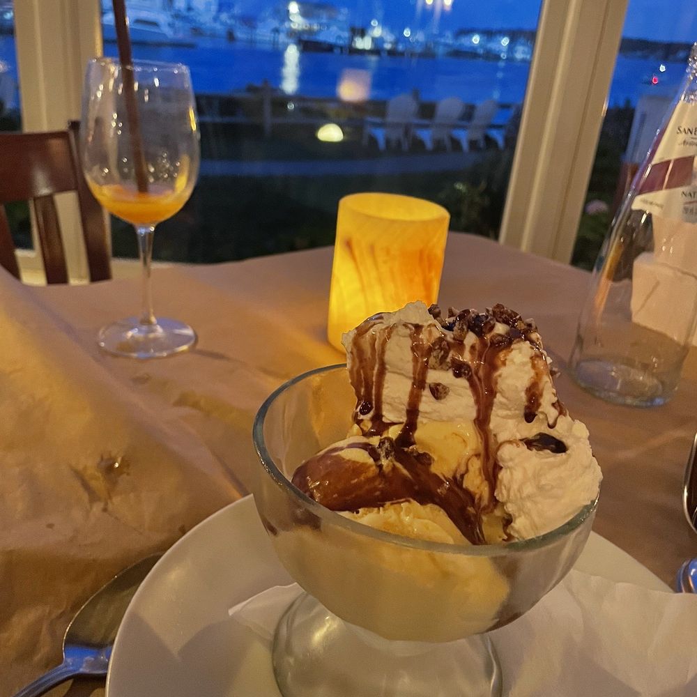 Cowfish - New American Near Me - Hampton Bays, New York Cowfish - New American Near Me - Hampton Bays, New York