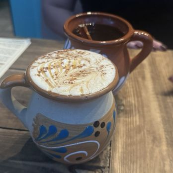 Jardin Autentica Cocina - Cafe de ola - Breakfast & Brunch Near Me - Orange, California Jardin Autentica Cocina - Cafe de ola - Breakfast & Brunch Near Me - Orange, California
