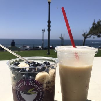Beach Bowls Acai Cafe - It's really just meh... - Juice Bars & Smoothies Near Me - Redondo Beach, California