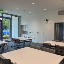 Gladstone Public Library - Community room