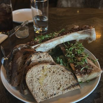 Wren & Wolf - bone marrow bread service - Cocktail Bars Near Me - Phoenix, Arizona Wren & Wolf - bone marrow bread service - Cocktail Bars Near Me - Phoenix, Arizona