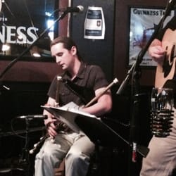 Nine Irish Brothers - Indianapolis - Live music by Lachlan