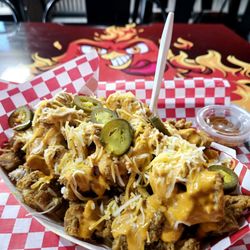 Hangry Joe's Hot Chicken & Wing - Loaded Mac and Cheese.