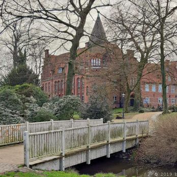 Schloss Bergedorf - Schloss zu Bergedorf (06/2019) - Castles Near Me - Hamburg, HH Schloss Bergedorf - Schloss zu Bergedorf (06/2019) - Castles Near Me - Hamburg, HH