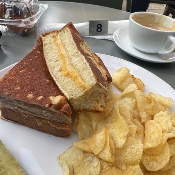 Honolulu Coffee - Bakeries Near Me - Honolulu, Hawaii