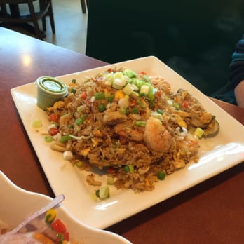 Chef Paz Restaurant - Seafood Fried Rice - Peruvian Near Me - West Allis, Wisconsin