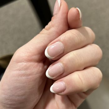Pink Polish - 11 days after manicure - Nail Salons Near Me - Seattle, Washington Pink Polish - 11 days after manicure - Nail Salons Near Me - Seattle, Washington