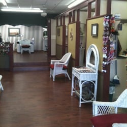 The Edge Hair Shop