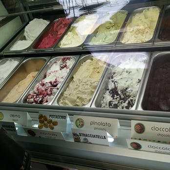 I Gelato di Piero - Desserts Near Me - Lucca, LU