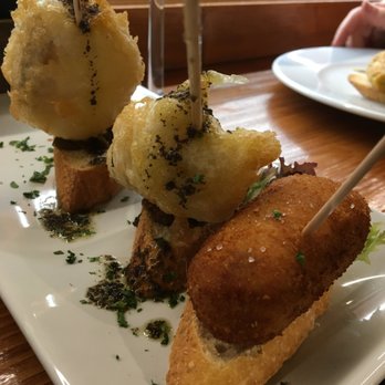 El Pintxo de Petritxol - Basque Near Me - Barcelona, B