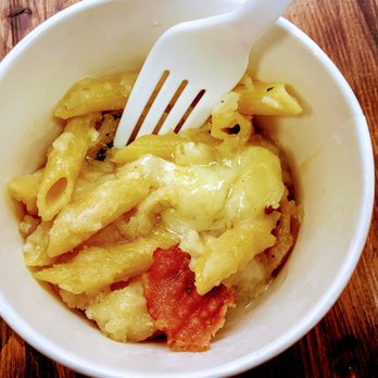 Lou's Street Food - Mac and Cheese with bacon - Street Vendors Near Me - Ithaca, New York Lou's Street Food - Mac and Cheese with bacon - Street Vendors Near Me - Ithaca, New York