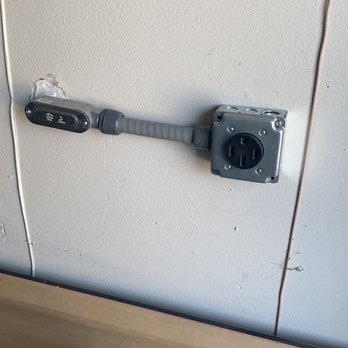 Santucci Electric - NEMA 14-50 outlet - Electricians Near Me Santucci Electric - NEMA 14-50 outlet - Electricians Near Me
