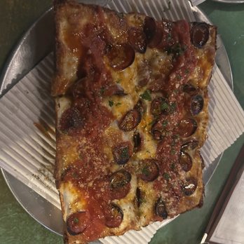 Jam City Pizza - Pizza Near Me - Hamden, Connecticut