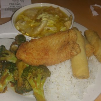 Flaming Grill Buffet - Egg drop soup, fried fish, veggie spring rolls, broccoli and white rice. - Seafood Near Me - Oxon Hill, Maryland Flaming Grill Buffet - Egg drop soup, fried fish, veggie spring rolls, broccoli and white rice. - Seafood Near Me - Oxon Hill, Maryland