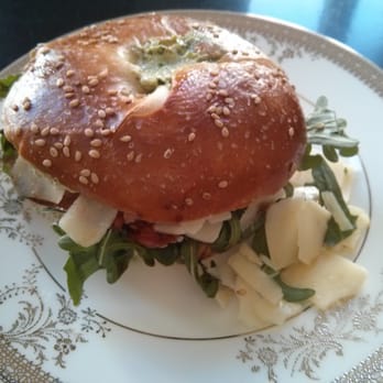 Barnini - Deli Bagel: pastrami, cream cheese, pesto, arugula, and parmesan - Bagels Near Me - Antwerp, VAN
