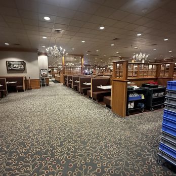 Shady Maple Smorgasbord - Dining Room - Do-It-Yourself Food Near Me - East Earl, Pennsylvania