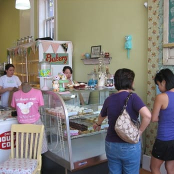The Flying Cupcake  - Bakeries Near Me - Indianapolis, Indiana