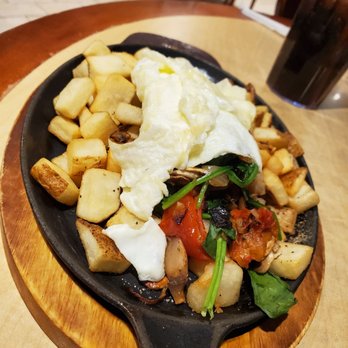 Perkins Restaurant & Bakery - spinach & mushroom skillet - American Near Me - Bloomington, Minnesota Perkins Restaurant & Bakery - spinach & mushroom skillet - American Near Me - Bloomington, Minnesota
