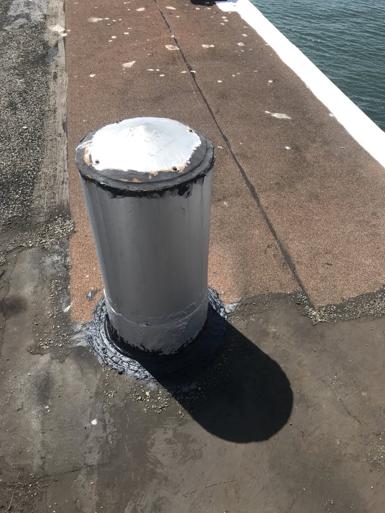 Slide of Francos Roofing