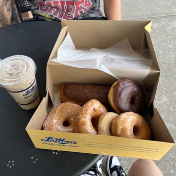 LaMar's Donuts and Coffee - a box of doughnuts - Donuts Near Me - Overland Park, Kansas LaMar's Donuts and Coffee - a box of doughnuts - Donuts Near Me - Overland Park, Kansas