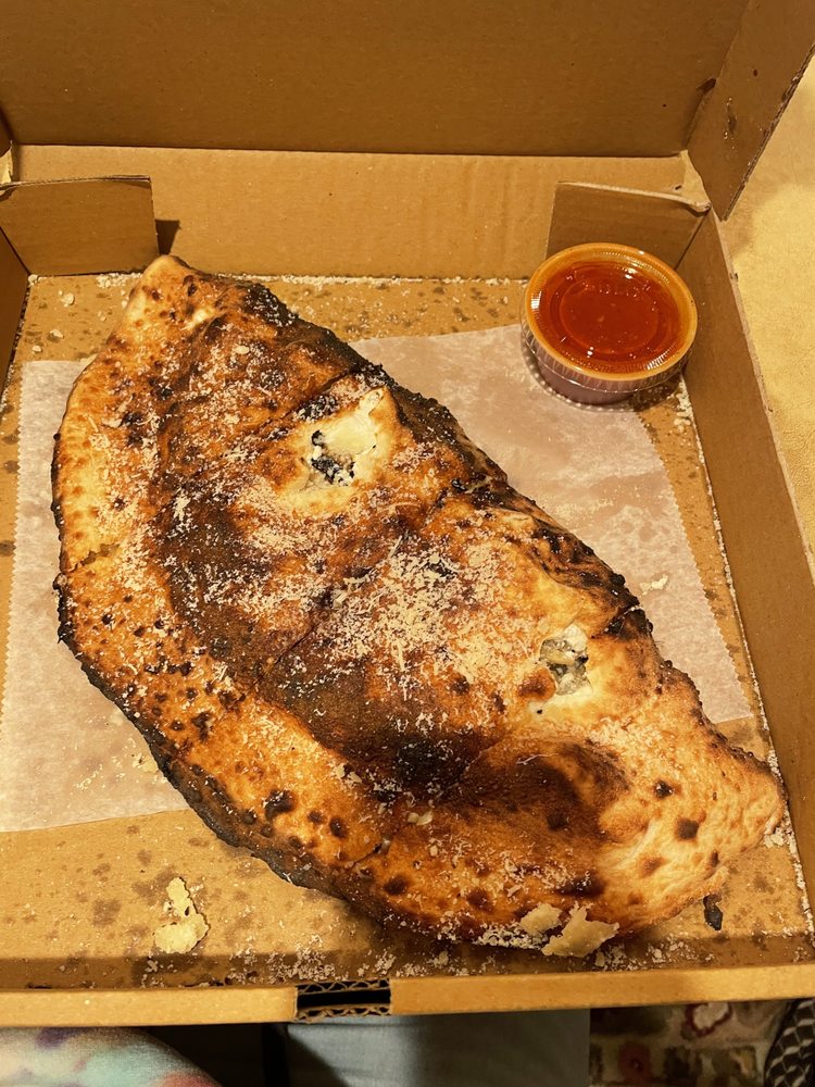 NEIL’S PIZZERIA Updated October 2024 67 Photos & 109 Reviews 588