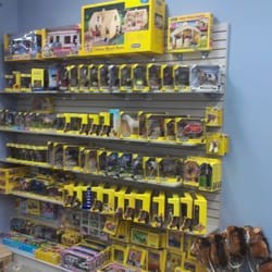 Hobby and Toy Central - Breyer SEction