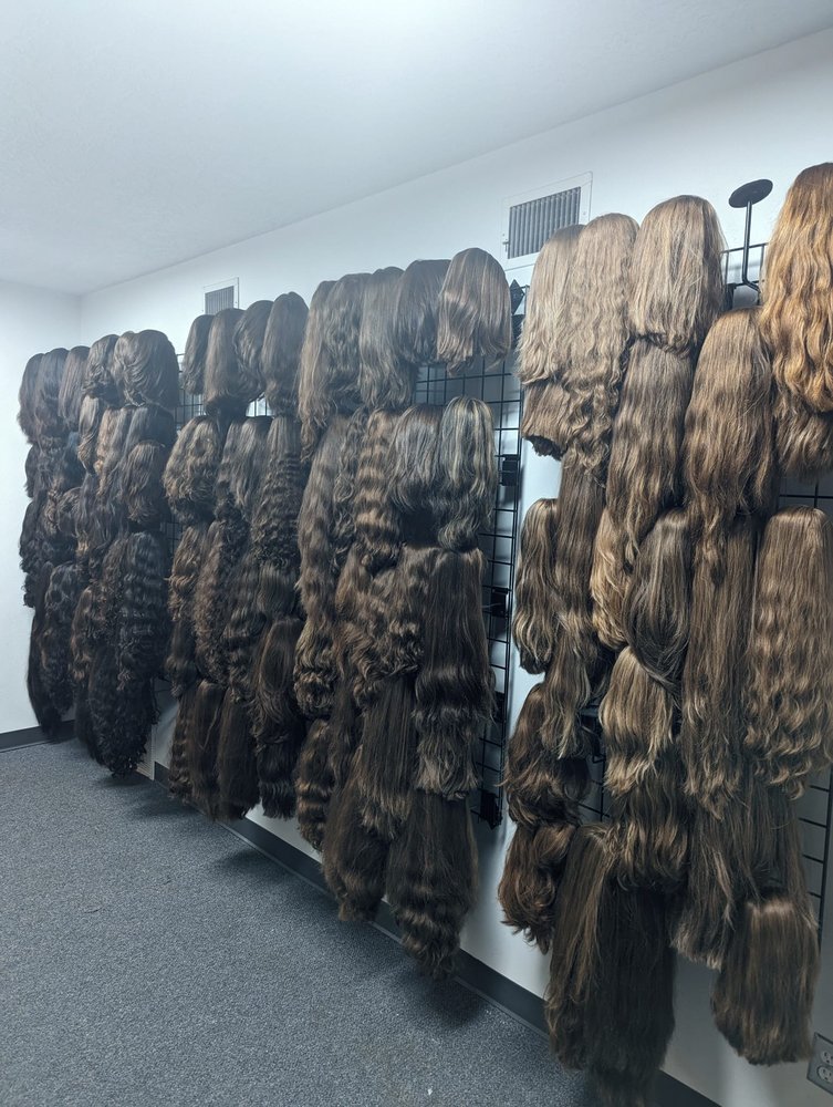 SAVVY WIGS Updated October 2024 6325 Cambridge St, Minneapolis