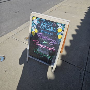 Baba's Pantry - Middle Eastern Near Me - Kansas City, Missouri