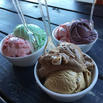 Sweet Firefly - Ice Cream & Frozen Yogurt Near Me - Richardson, Texas Sweet Firefly - Ice Cream & Frozen Yogurt Near Me - Richardson, Texas