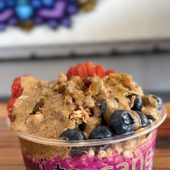 Vita Cane - Acai dragon fruit bowl - Juice Bars & Smoothies Near Me - Rosemead, California Vita Cane - Acai dragon fruit bowl - Juice Bars & Smoothies Near Me - Rosemead, California