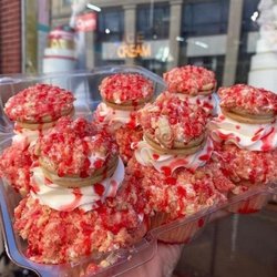Royal Cake Creations