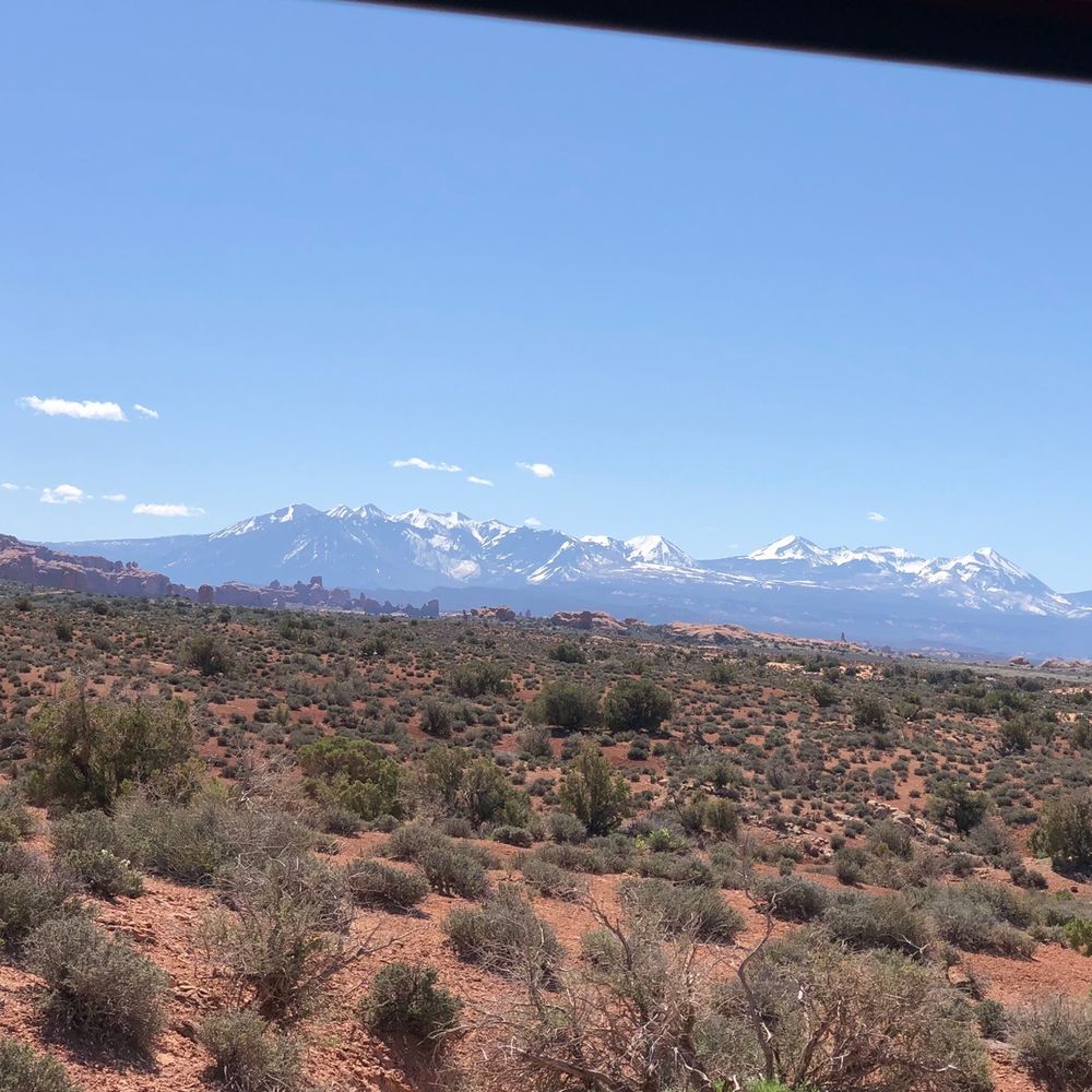 Jenn's Jeep Rentals - Car Rental Near Me - Moab, Utah Jenn's Jeep Rentals - Car Rental Near Me - Moab, Utah