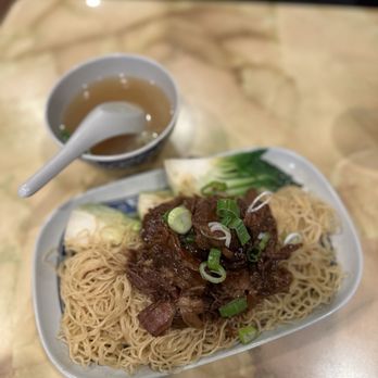 Mike's Noodle House - 38. Beef Brisket Noodle with Vegetable - Cantonese Near Me - Seattle, Washington Mike's Noodle House - 38. Beef Brisket Noodle with Vegetable - Cantonese Near Me - Seattle, Washington