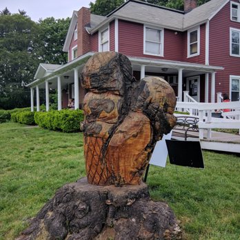 Sweet Claude's - Exterior - Ice Cream & Frozen Yogurt Near Me - Cheshire, Connecticut