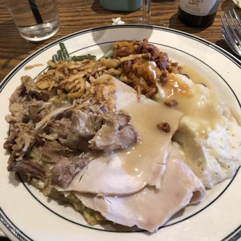 Mimi's Cafe - Turkey (dark/white meat) stuffing, green beans w/dried onions, sweet potatoes w/pecans, mashed potatoes and gravy. - Breakfast & Brunch Near Me - Albuquerque, New Mexico