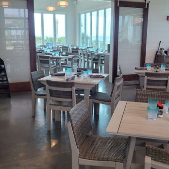 24 Coastal Grill - Bars Near Me - Jekyll Island, Georgia