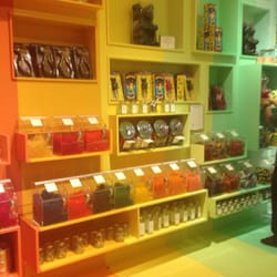 Lolli And Pops - Candy heaven