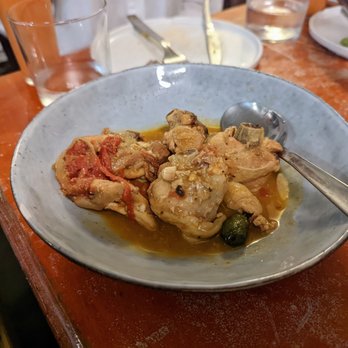 La Violeta - Pollo alla cacciatora. - Wine Bars Near Me - Barcelona, B