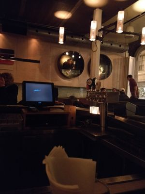 Philemon Bar by null