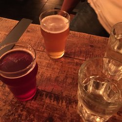Beer District - Bières aux fruits rouges et Lager