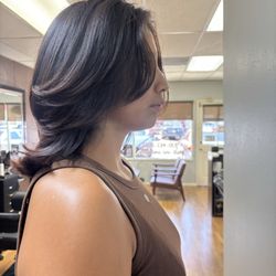 Wakeup Beauty Salon