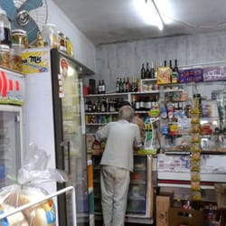 La F.A.M. carnicería - Interior del local