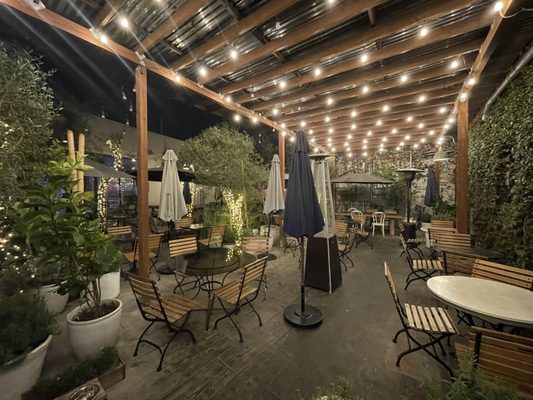 Larchmont Bungalow Cafe by null